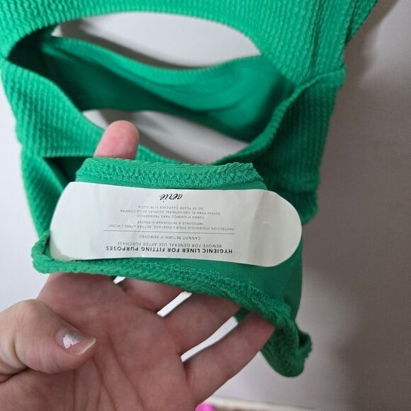 Aerie Green One Piece Full Coverage Swimsuit - Picture 6 of 7